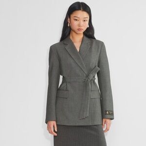 Aritzia Innovate blazer NWT